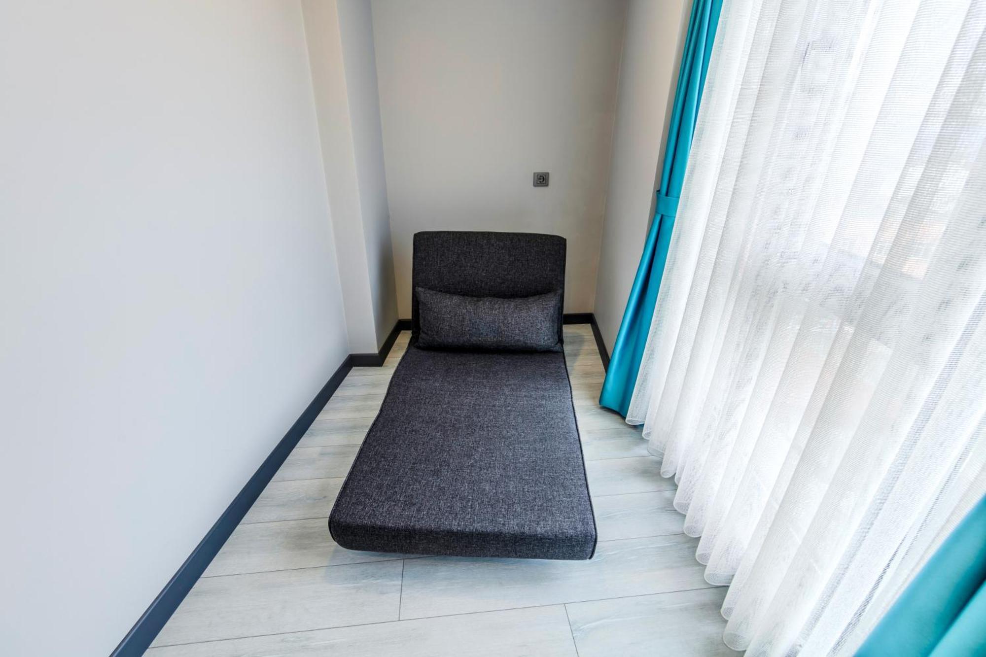 Solin Airport Hotel Arnavutkoy Экстерьер фото